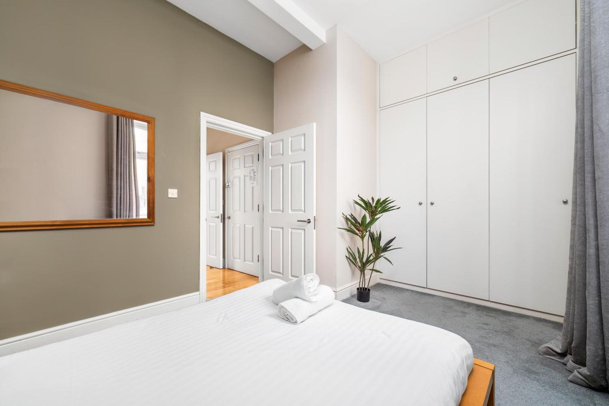 Paddington Modern Apartments Лондон Экстерьер фото