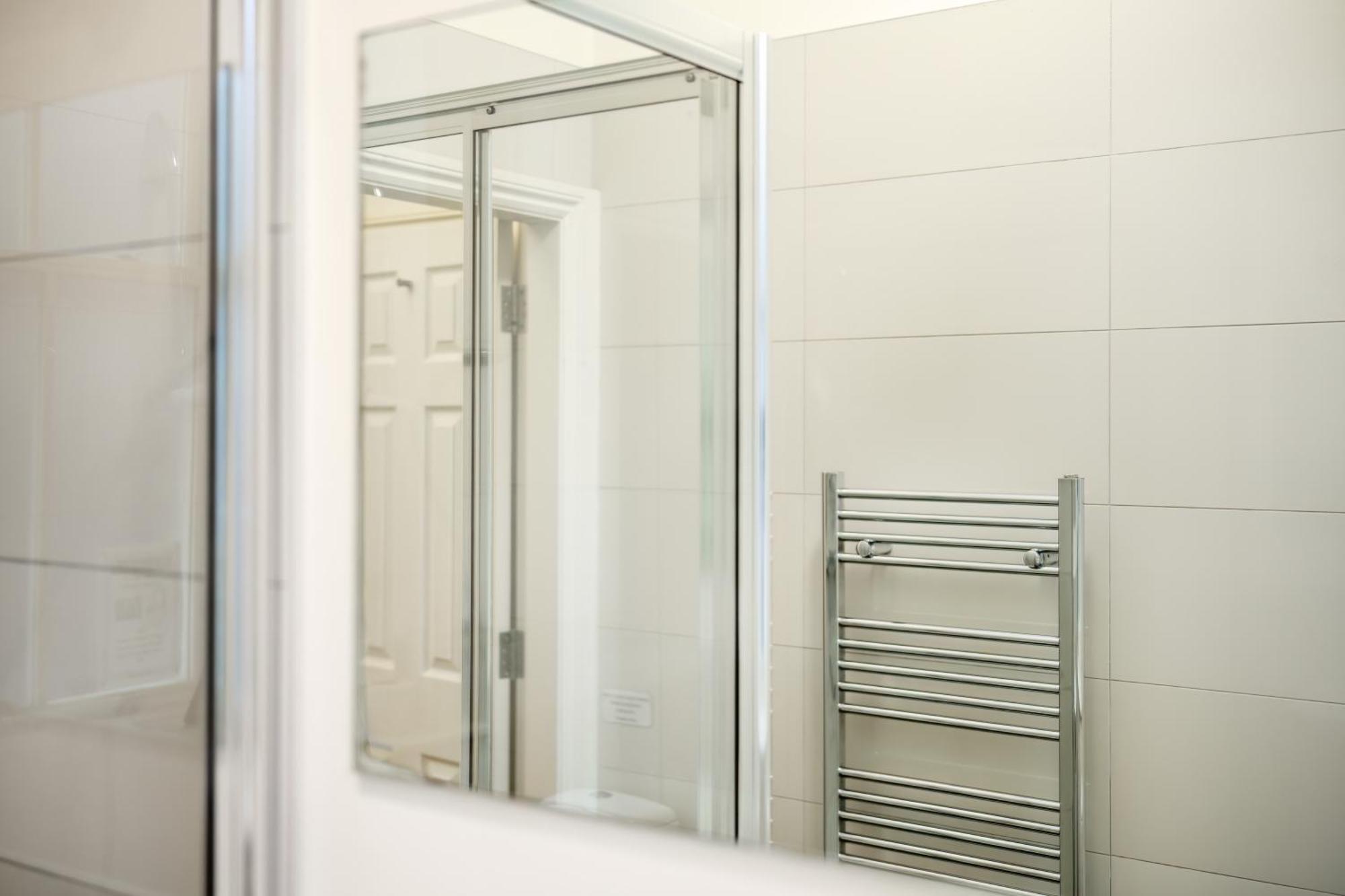Paddington Modern Apartments Лондон Экстерьер фото